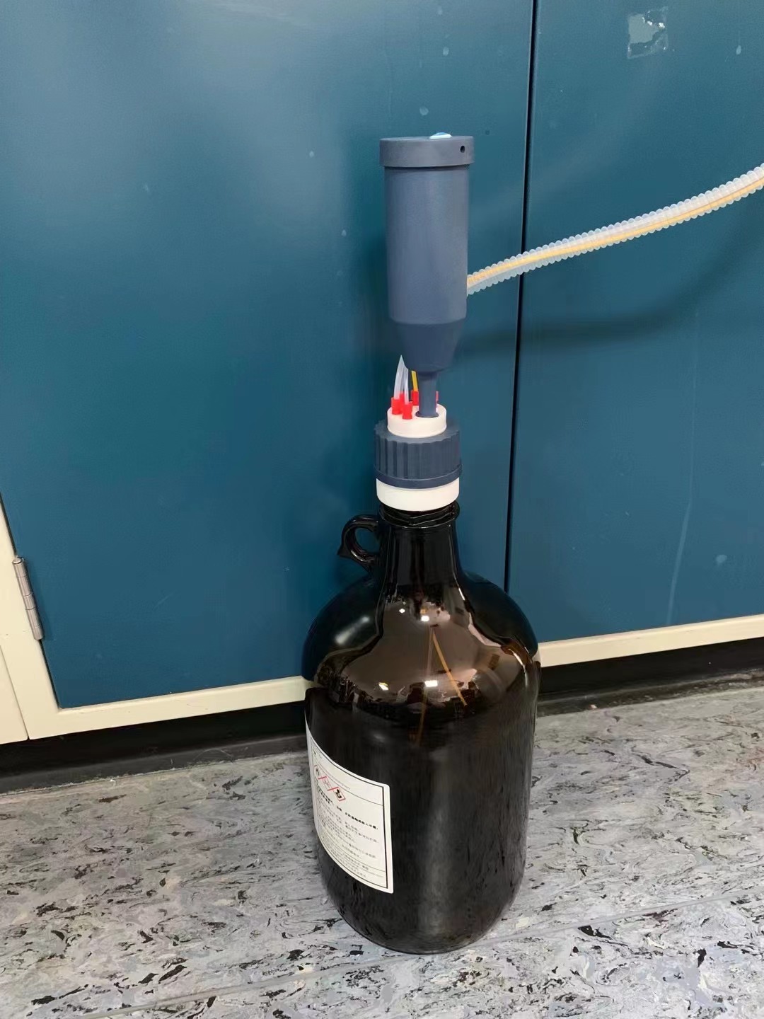 有機溶劑需要注意廢氣過濾